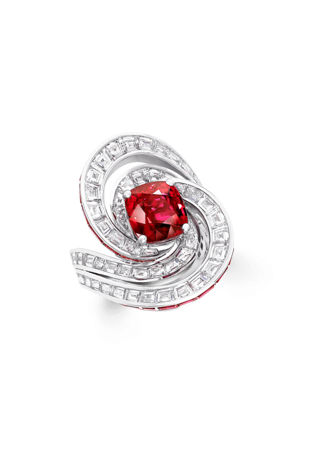 خواتم مصعة بالياقوت الاحمر