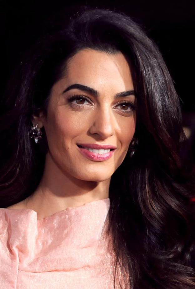 اطلالة امل كلوني