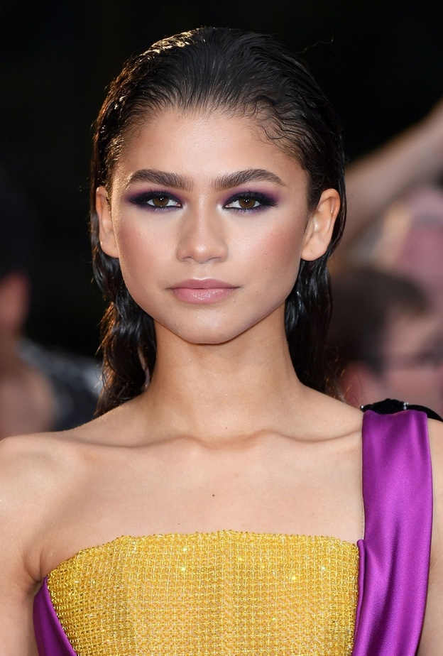 شاهدي اجمل اطلالات زندايا الجمالية لعام 2019 Zendaya