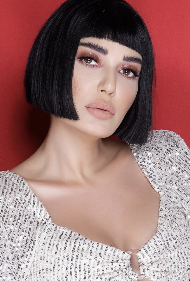 فاجأت سيرين عبد النور متابعيها بإطلالاتها الجريئة لعام 2020