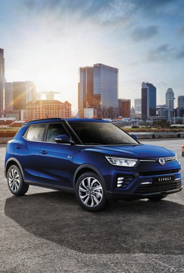 تأتي Tivoli مع مقدمة أنيقة مزودة بمصابيح أمامية وأخرى نهارية تعمل بتقنية LED