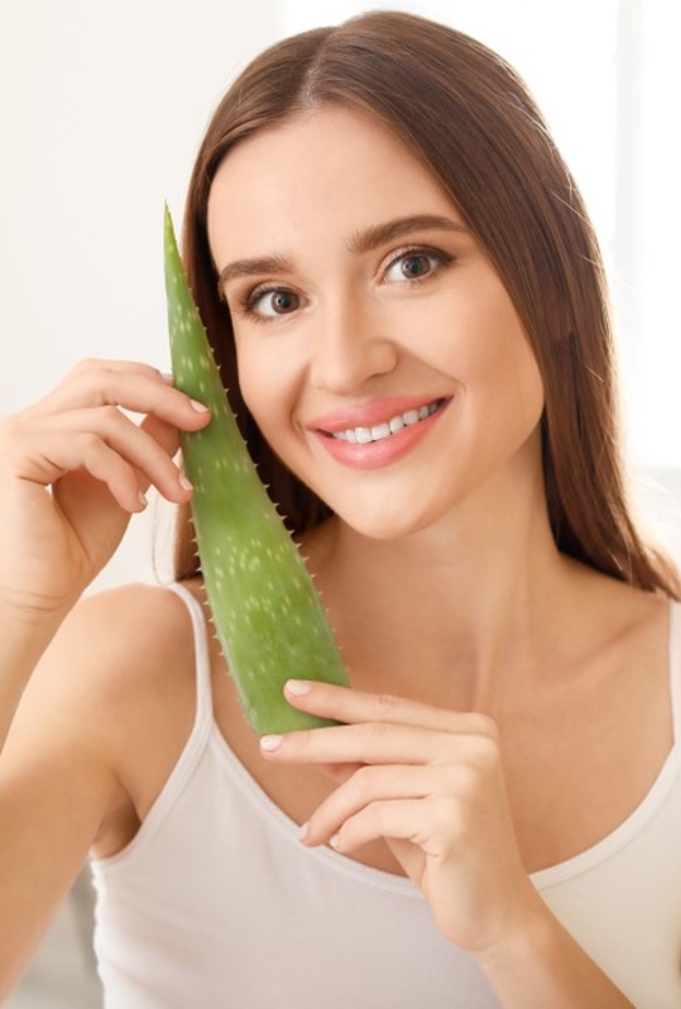 افضل كريم طبيعي مرطب للبشرة المختلطة الجافة.