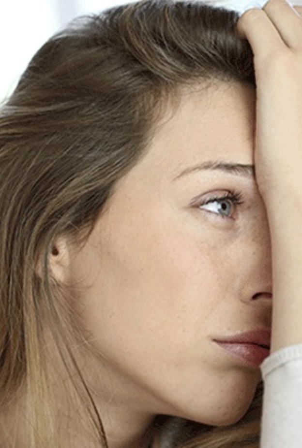 شحوب الوجه والتعب العام من أعراض فرط فيتامين ب12