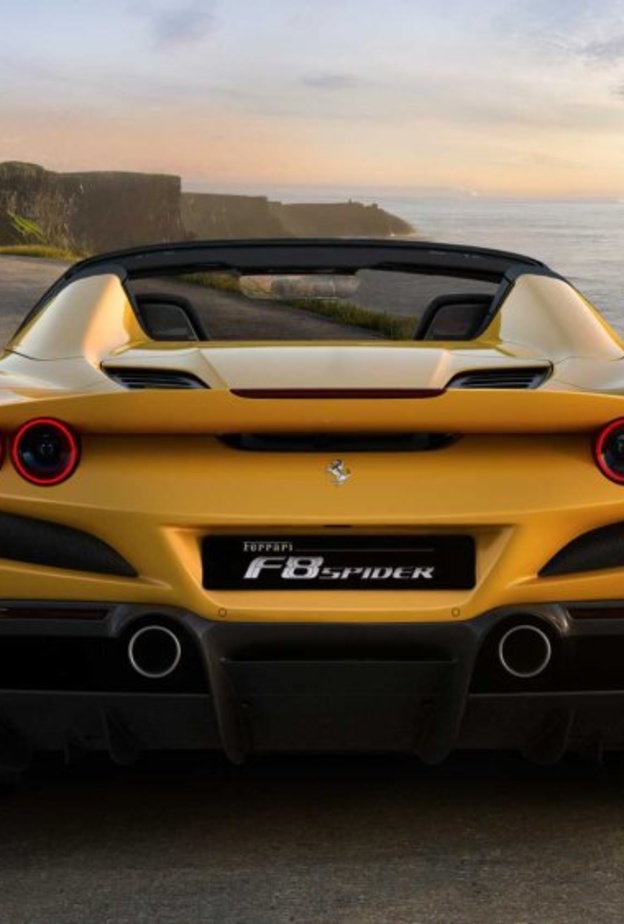 مواصفات  فيراري  F8 Spider 2020