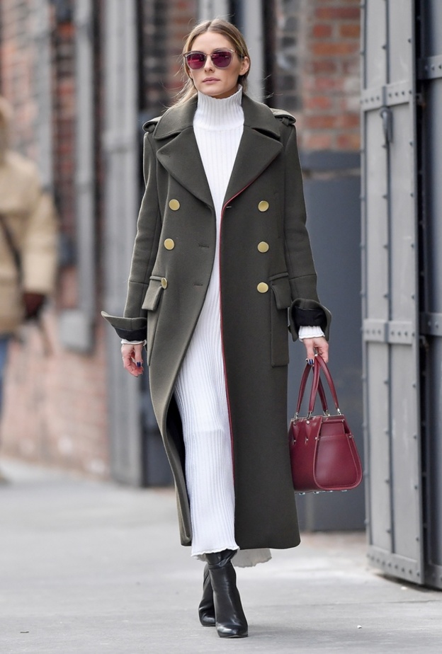 موديلات فساتين الياقة العالية