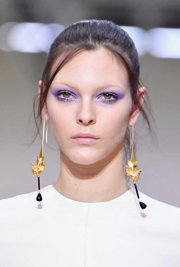  الوان ظلال عيون بنفسجية 