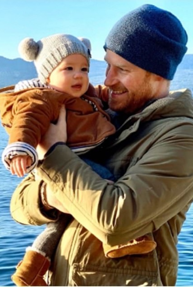 الأمير هاري وميغان ماركل أغدقا الهدايا على طفلهما