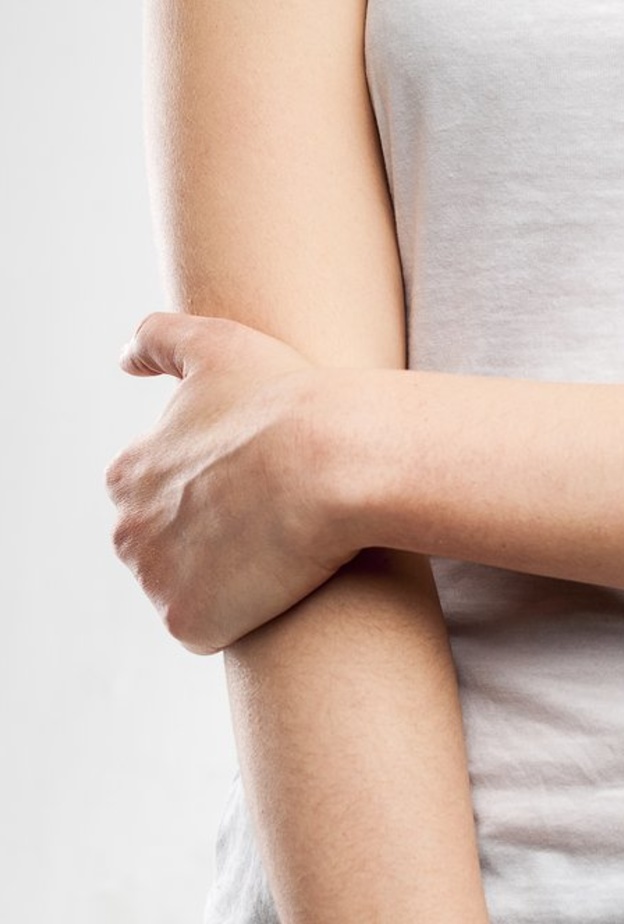 وهن العضلات مرض مناعي نادر يصيب النساء أكثر من الرجال