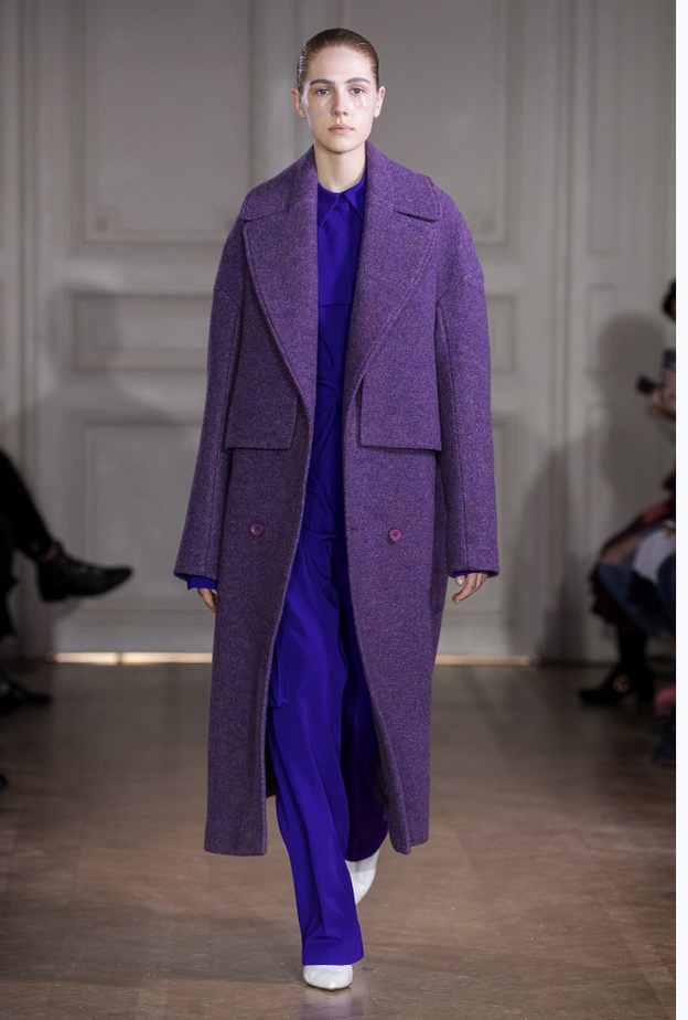 الوان المعاطف الرائجة لشتاء 2020