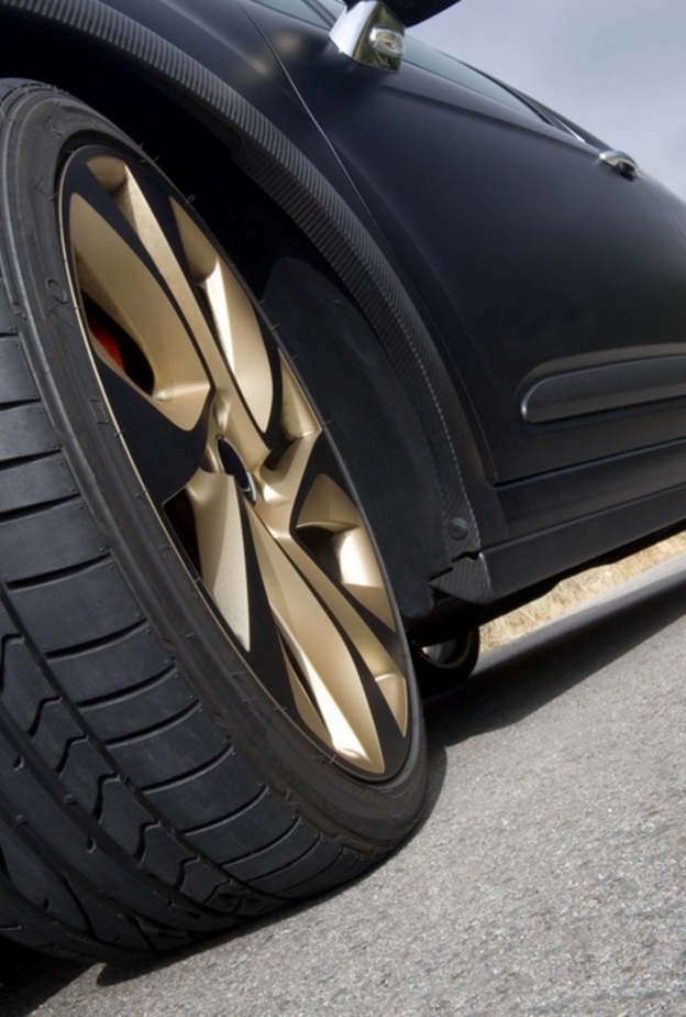 اطارات السيارات