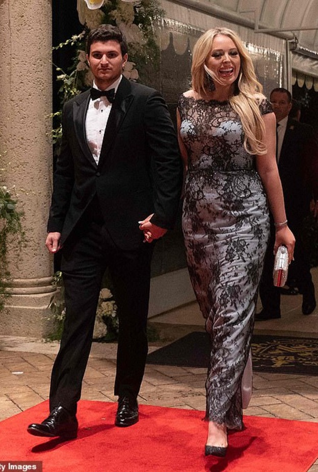 خطوبة ابنة ترامب