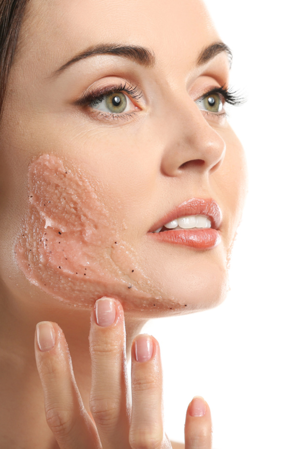 وصفات طبيعية لتقشير البشرة