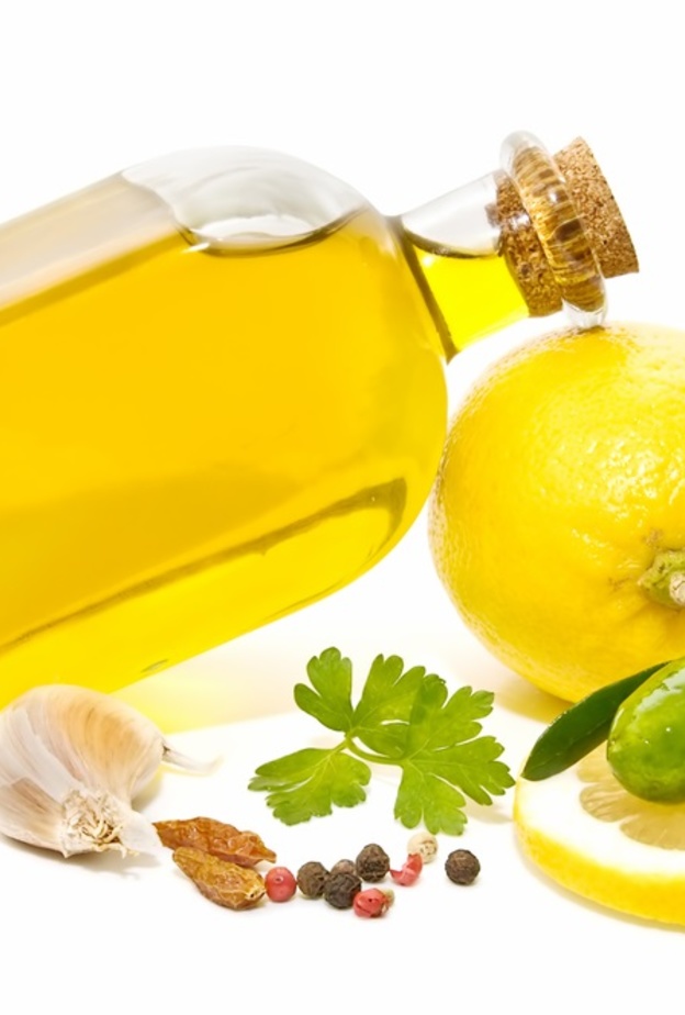 فوائد تناول زيت الزيتون والليمون على الريق