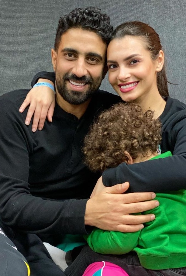 كارمن سليمان وزوجها يحتفلان بعيد ميلاد طفليهما