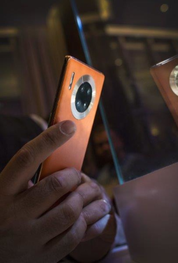  HUAWEI Mate 30 Pro 5G ملك هواتف الجيل الخامس