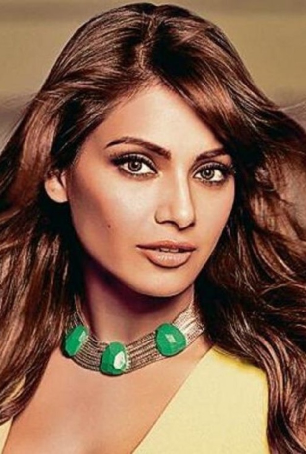 بيباشا باسو من مواليد 7 كانون الثاني 1979