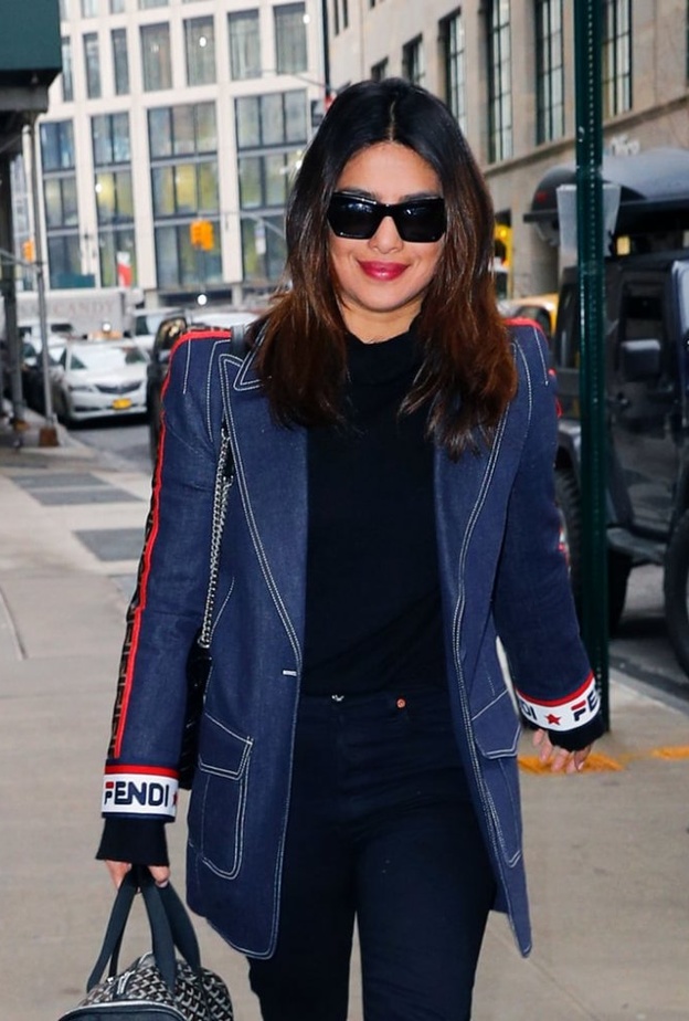 قصات سترات بأسلوب بريانكا شوبرا