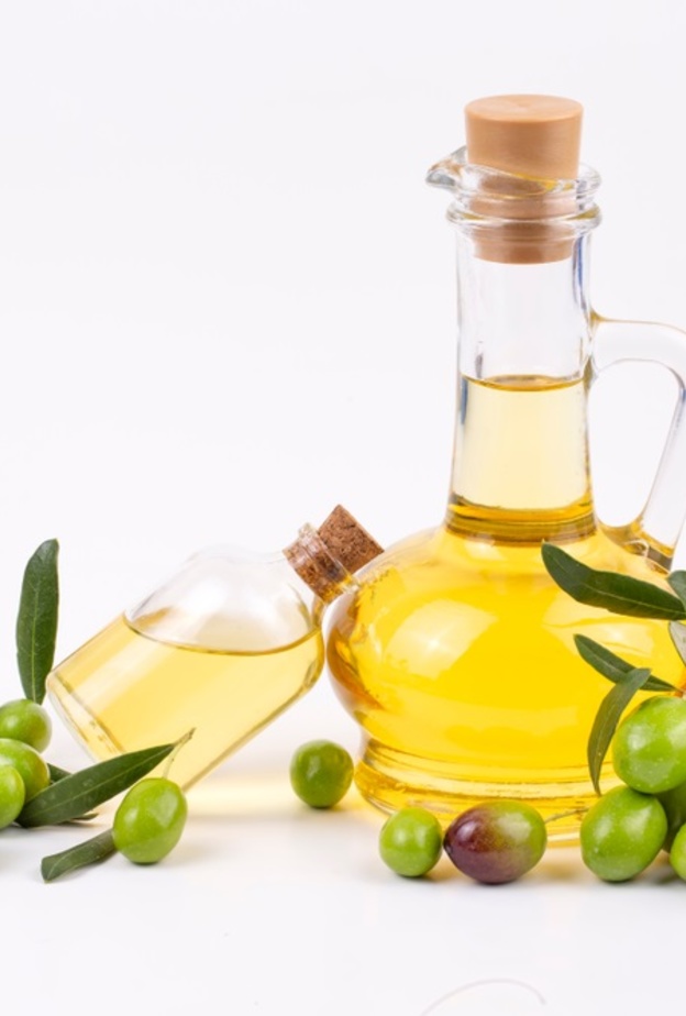 فوائد زيت الزيتون البكر الصحية والجمالية