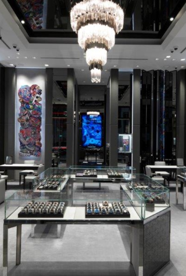 تستهلّ هوبلو Hublot عام 2020 بالاحتفالات بمناسبة إعادة افتتاح بوتيكها الرئيسي في دبي مول