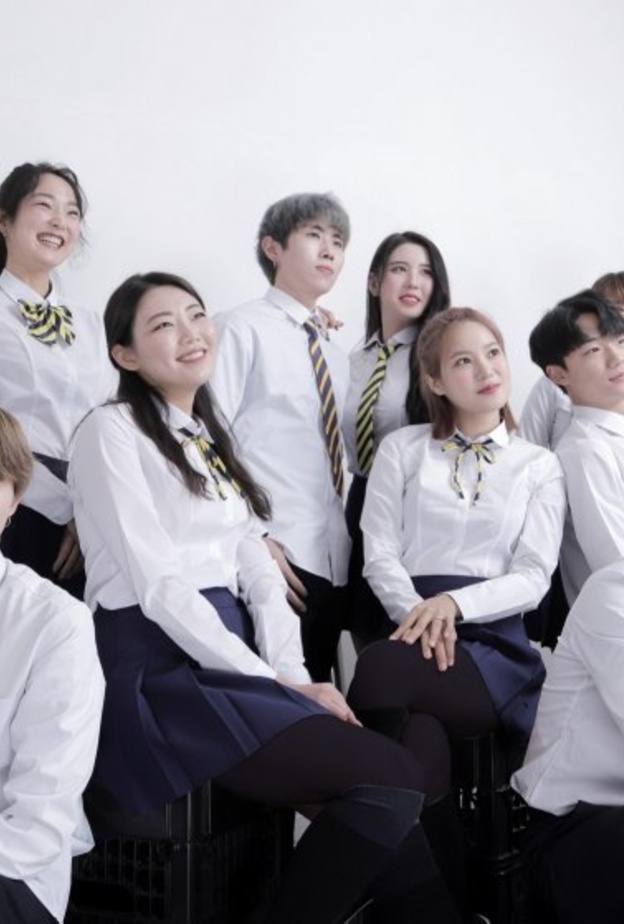 فريق أول عرض مسرحي لموسيقى البوب الكورية