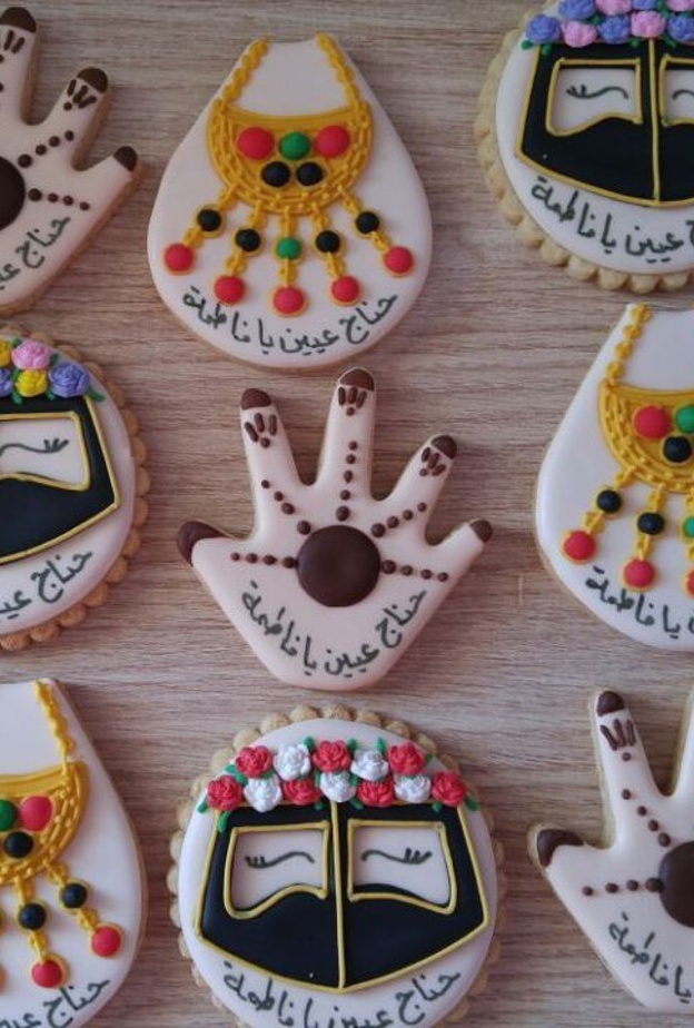 الشمع المعطر مع المكحلة والروج