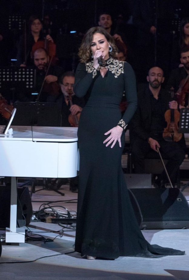 إطلالات كارول سماحة