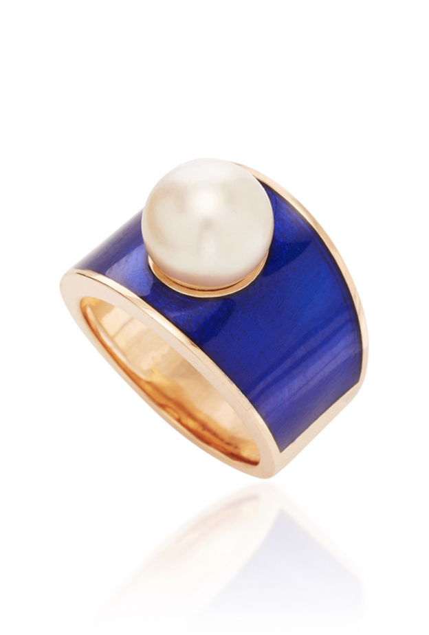 خواتم من اللؤلؤ