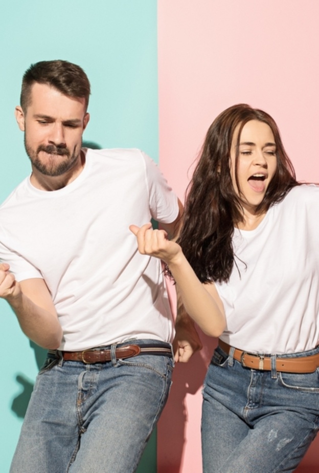 علامات الرجل العاشق 