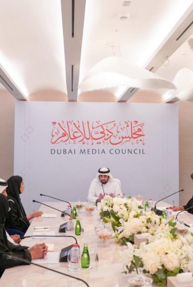 الشيخ أحمد بن محمد بن راشد آل مكتوم يطلق حسابه الرسمي على تويتر