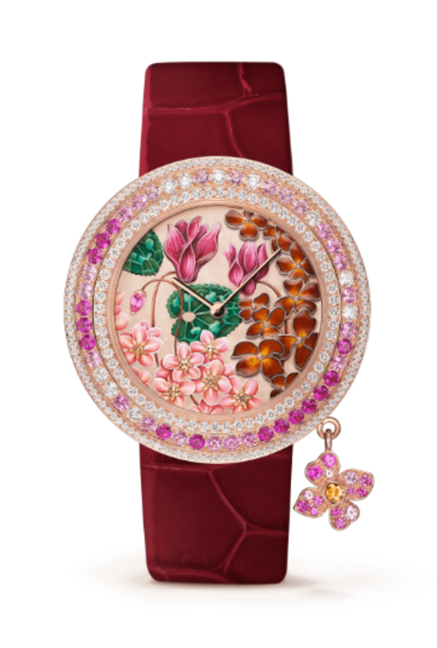 ساعات يد نسائية