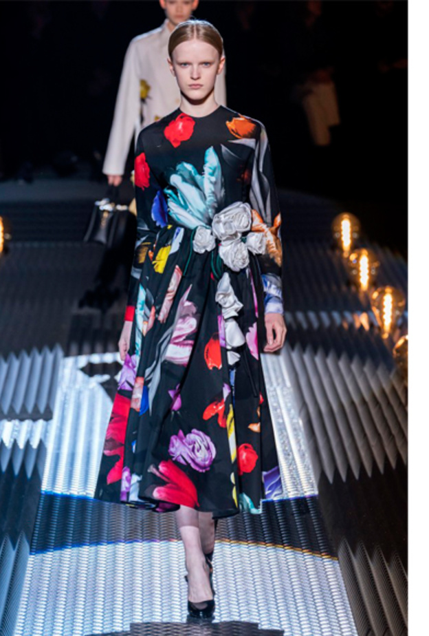 فساتين محتشمة للسهرات