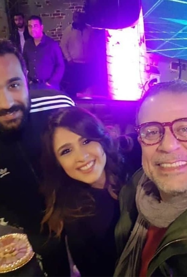 ياسمين عبد العزيز وشريف منير وكريم فهمي