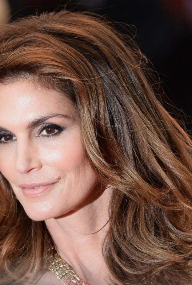 عارضة الأزياء سيندي كروفور