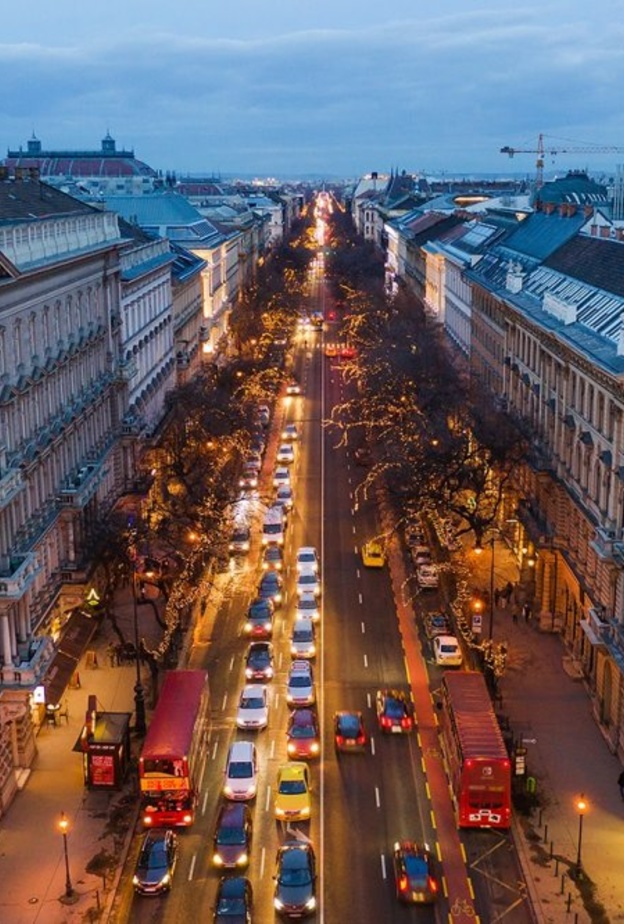 أقدم مترو أنفاق في أوروبا يوجد في بودابست