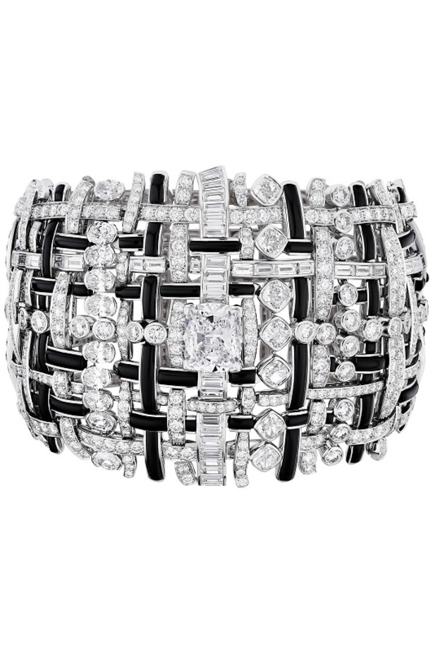 مجوهرات شانيل من مجموعة تويد دو شانيل Tweed de Chanel 