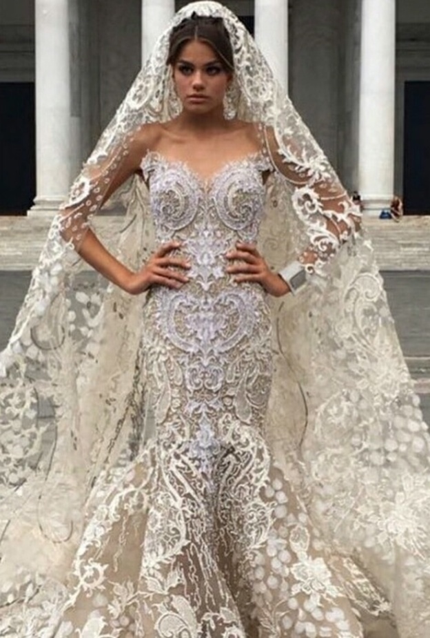 فستان زفاف من تصميم هاني البحيري