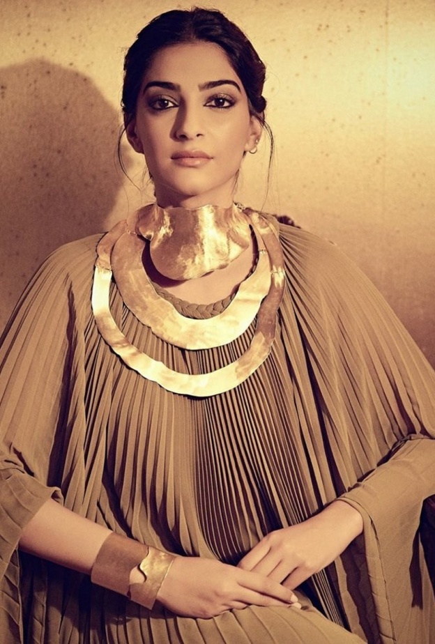 سونام كابور