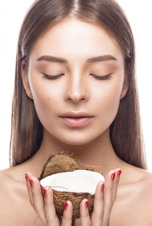 إحصلي على شعر مميز طويل باستخدامك حليب جوز الهند