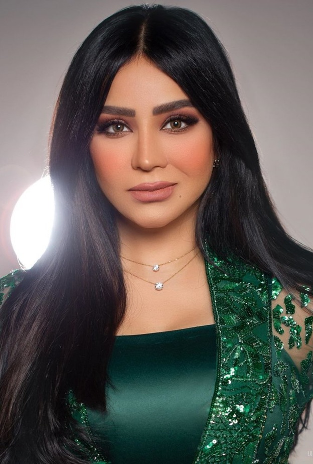  لجين عمران بالمكياج الترابي