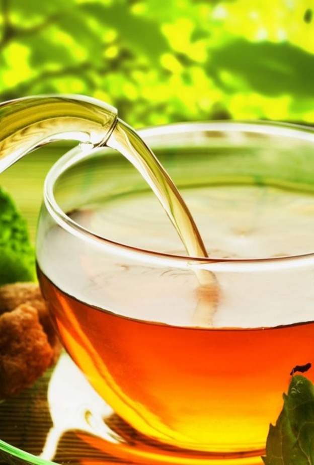 فوائد الشاي الاخضر البارد عديد للرجيم و انقاص الوزن 