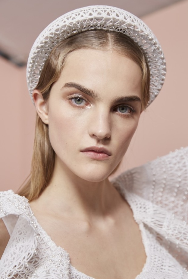 اكسسوارات شعر لسهرات صيف 2020 