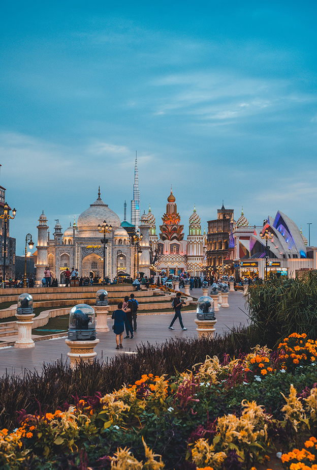 القرية العالمية في دبي .. ملتقى العالم