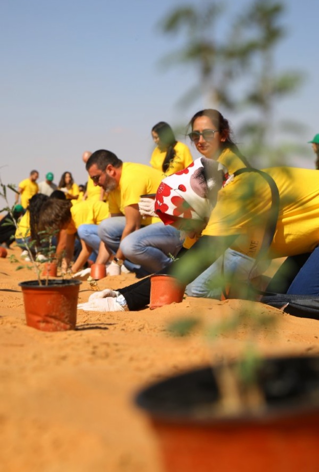 لوكسيتان تطلق حملة حماسية مليئة بالتحدي لزرع الأشجار