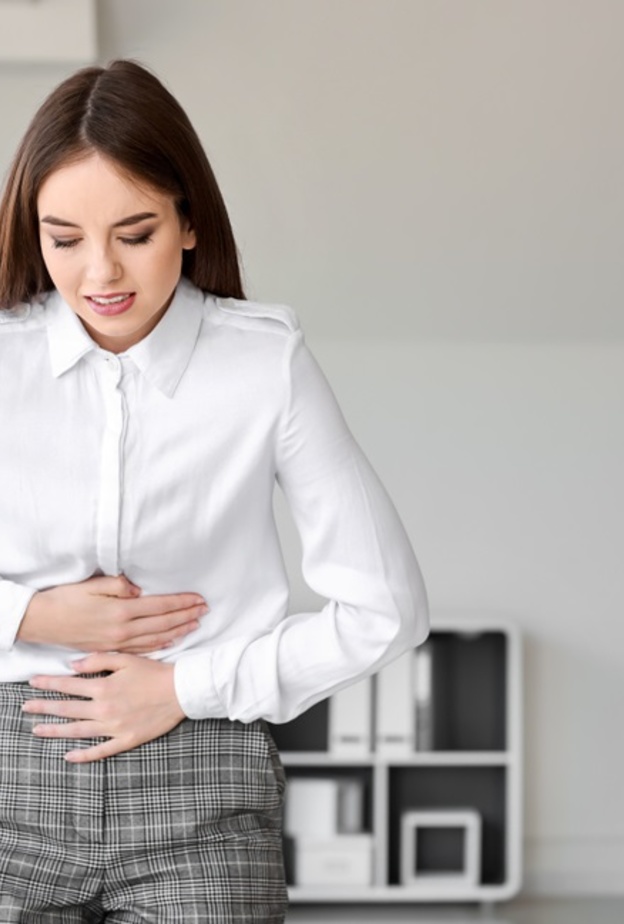 الفرق بين اعراض قرحة المعدة والاثنى عشر