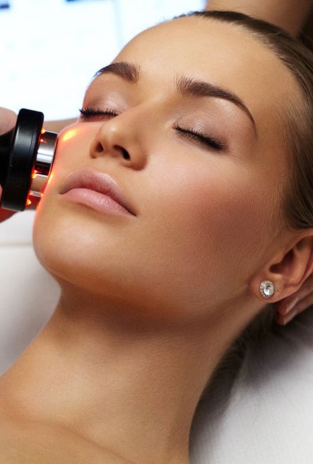  تقنية الليزر تعد من أفضل التقنيات للتخلص من شعر الوجه