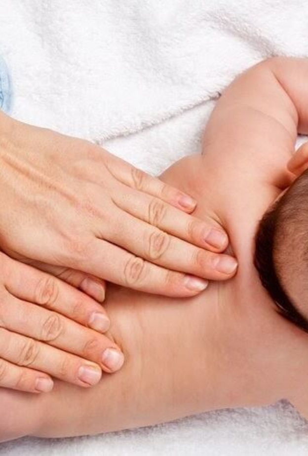 فوائد وأضرار زيت الخروع للأطفال الرضغ