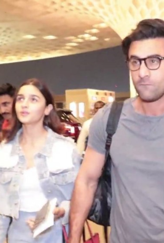 عليا ورانبير يتوجهان إلى المستشفى لرؤية ريشي كابور