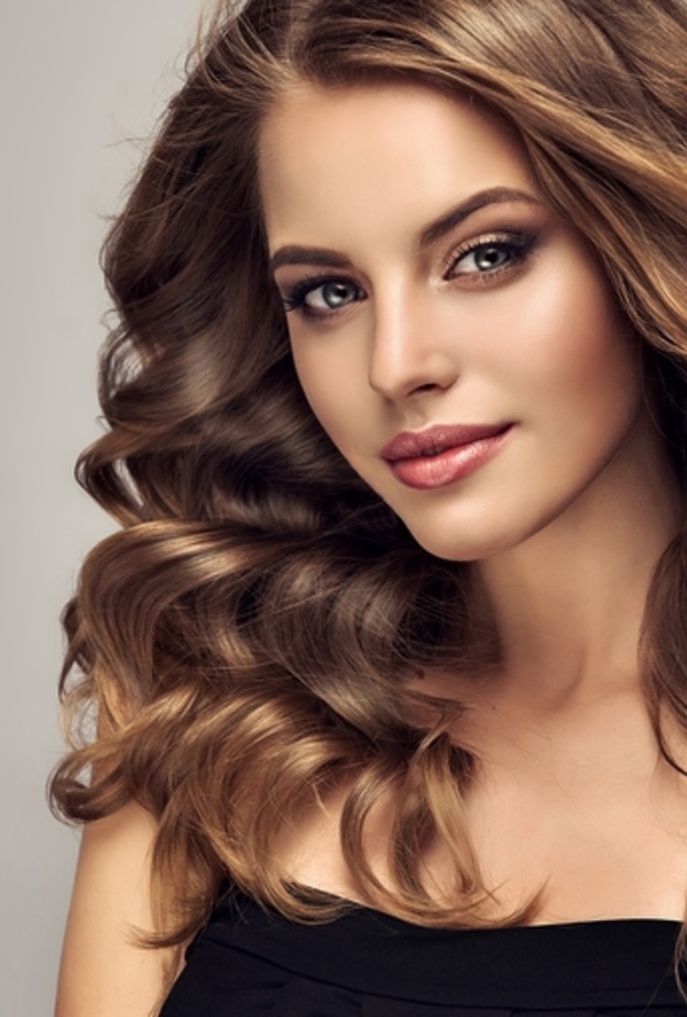  تمكني من ملئ فراغات شعرك بالوصفات الطبيعية