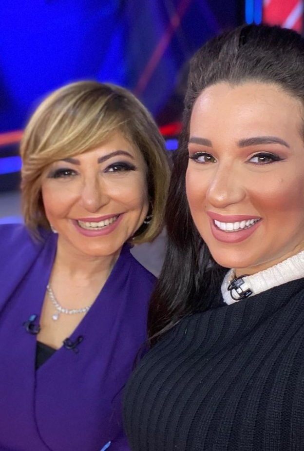 اسما شريف منير 