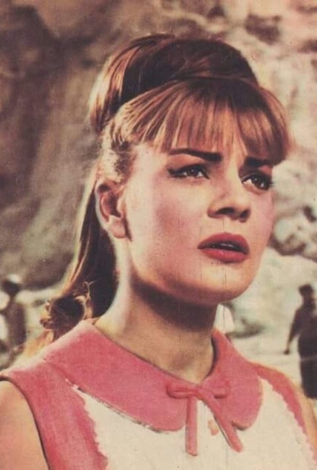 وفاة نجمة الزمن الجميل نادية لطفي